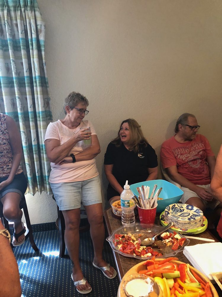 Cocktailes before dinner